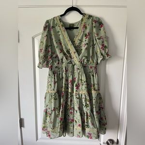 WORN ONCE - Women’s Dress